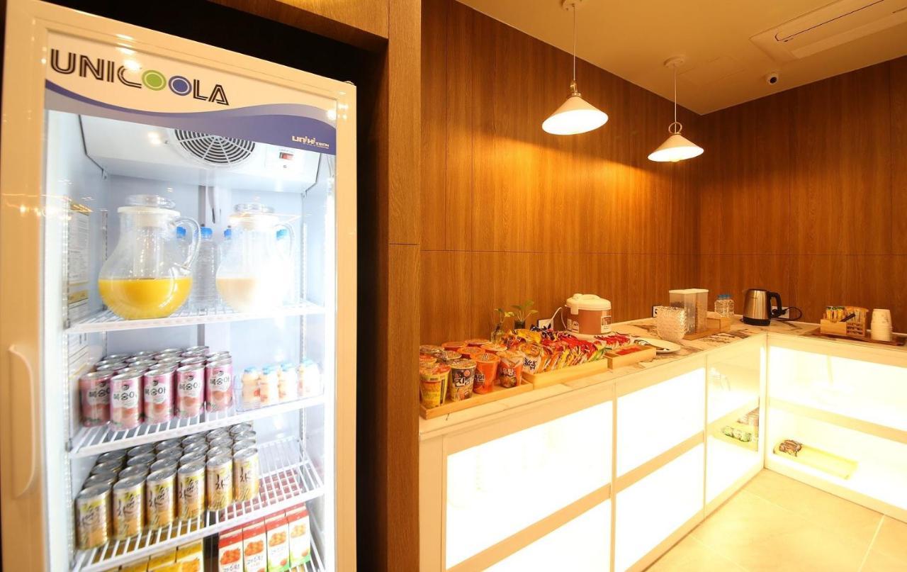 Brown Dot Hotel Sinan Gwangju Metropolitan City Ngoại thất bức ảnh