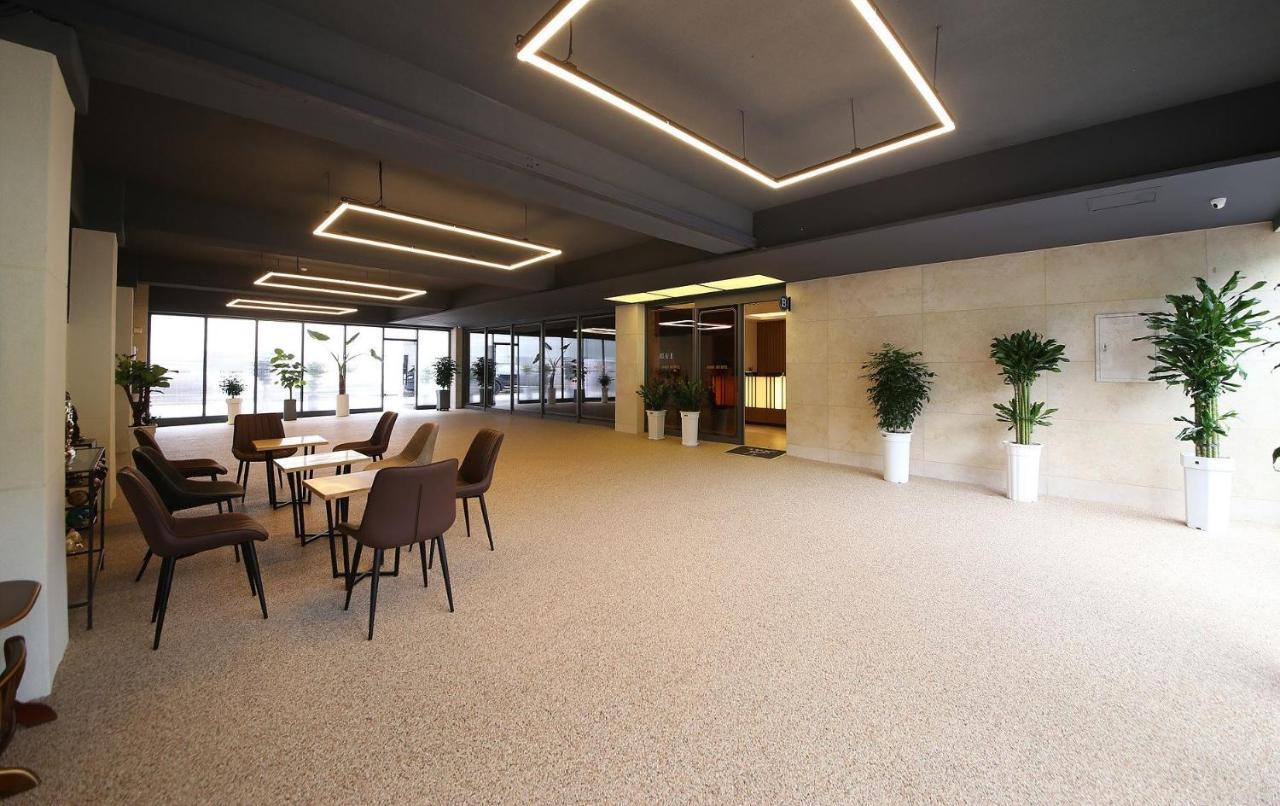 Brown Dot Hotel Sinan Gwangju Metropolitan City Ngoại thất bức ảnh
