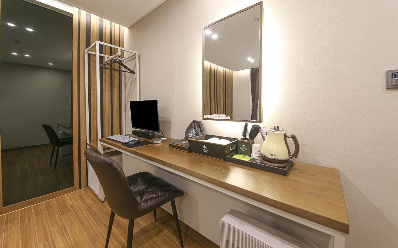 Brown Dot Hotel Sinan Gwangju Metropolitan City Ngoại thất bức ảnh