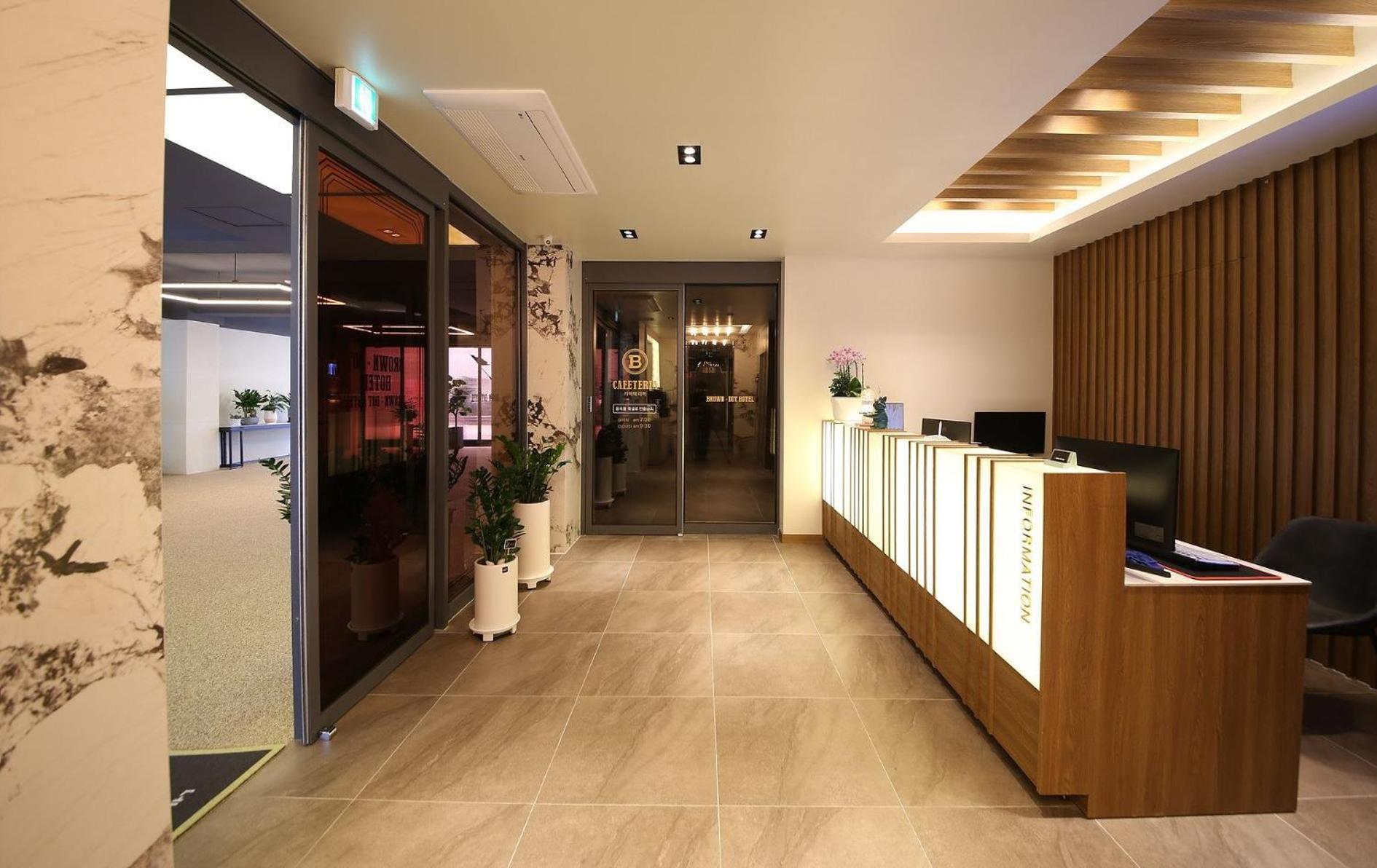 Brown Dot Hotel Sinan Gwangju Metropolitan City Ngoại thất bức ảnh